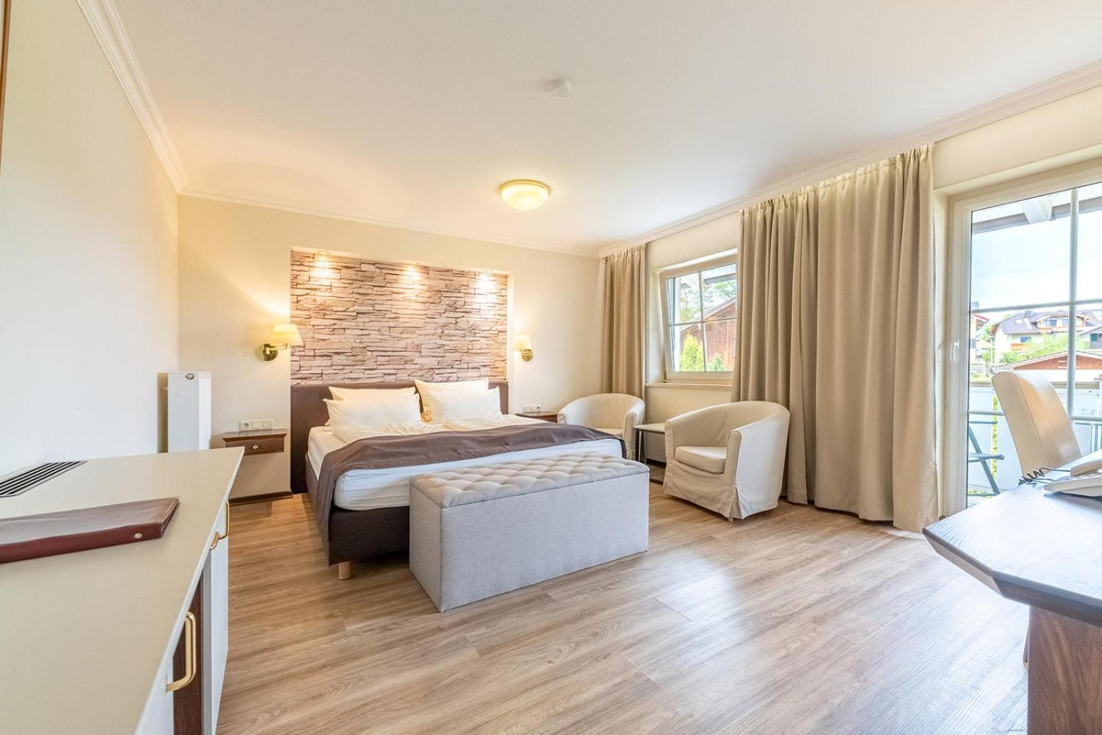 Chiemseestern Vacation & Recreation "Adults Only" Gstadt am Chiemsee Pokoj fotografie